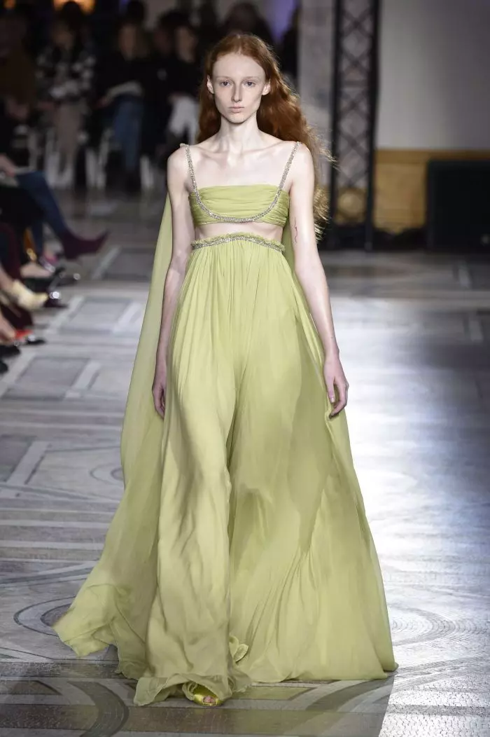 Défilé de mode Giambattista Valli Haute-Couture printemps-été 2018 à Paris