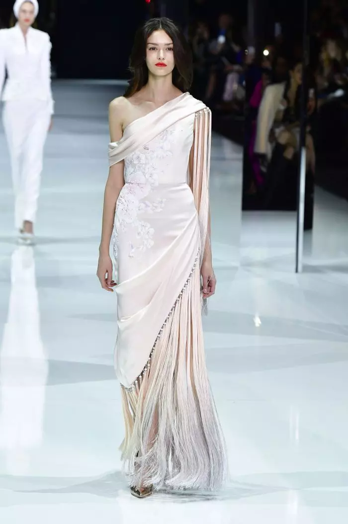 Défilé de mode Ralph & Russo Haute-Couture printemps-été 2018 à Paris