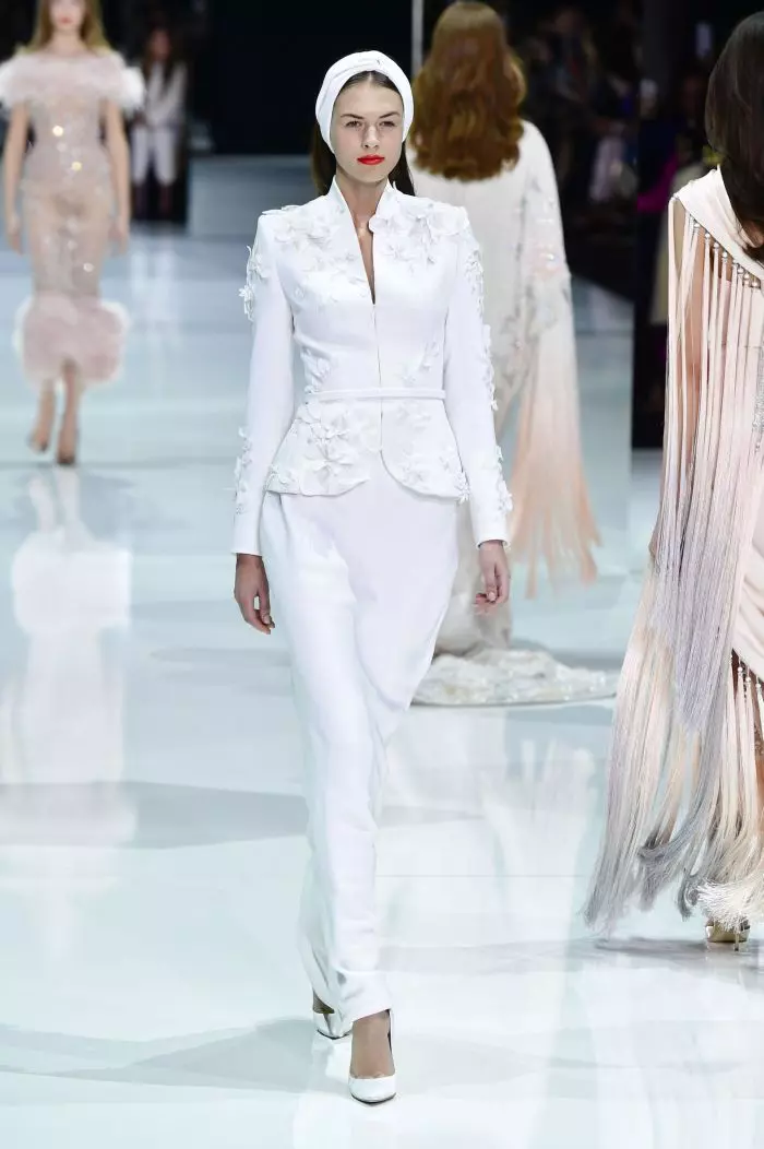 Défilé de mode Ralph & Russo Haute-Couture printemps-été 2018 à Paris