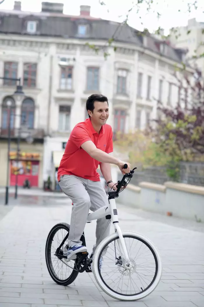 Andi Moisescu este una dintre cele mai iubite vedete de televiziune din România.