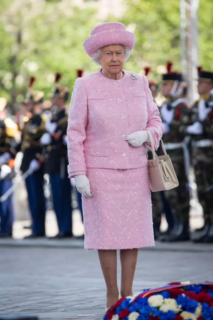 Regina Elisabeta a II a