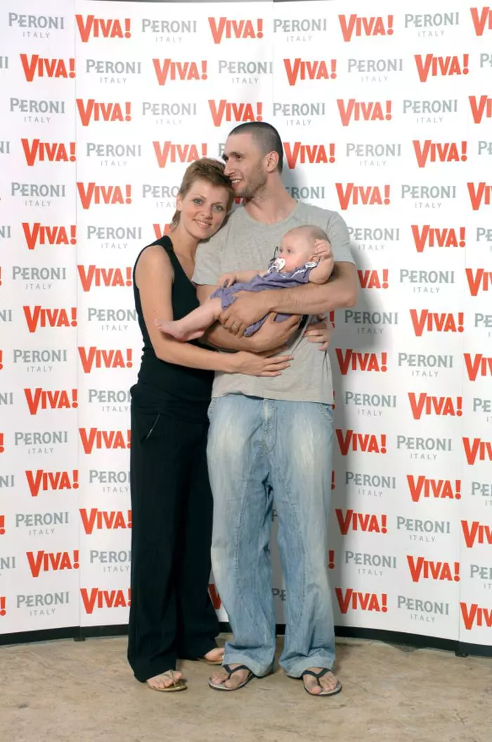 Dana Nălbaru, Dragoș Bucur și fiica lor, Sofia