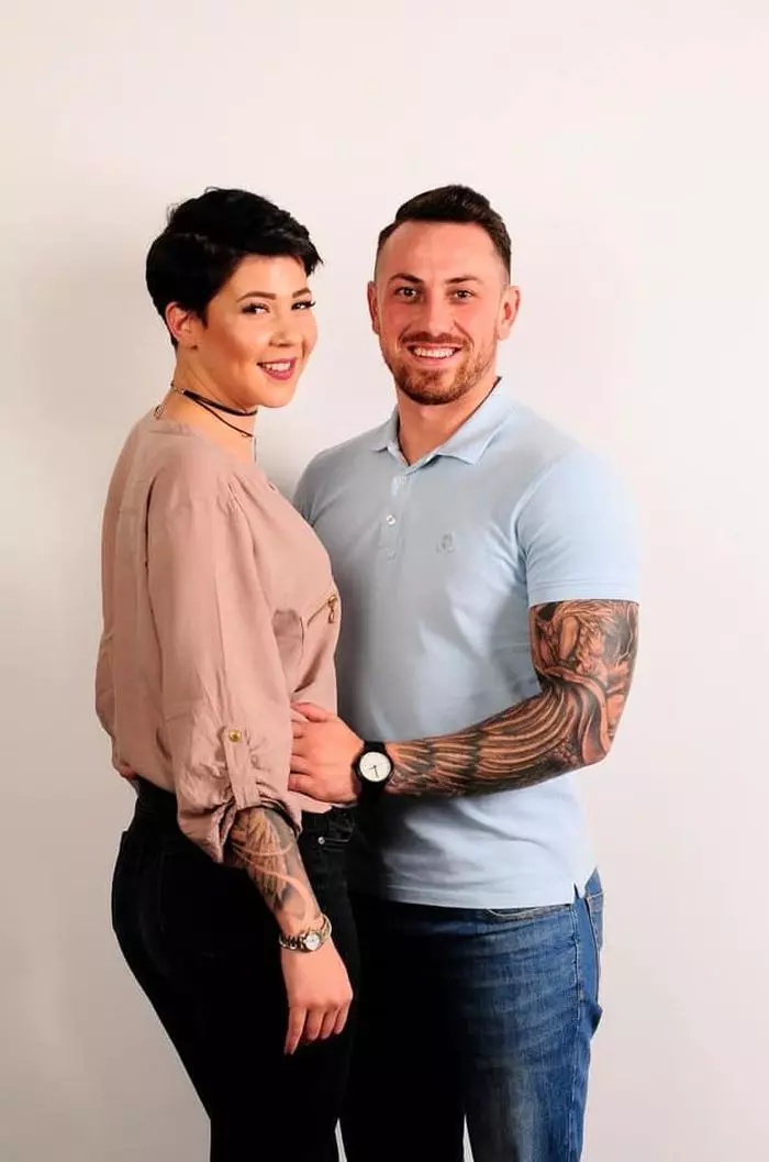 Geanina și iubitul ei, Costas, concurenți la Insula iubirii.