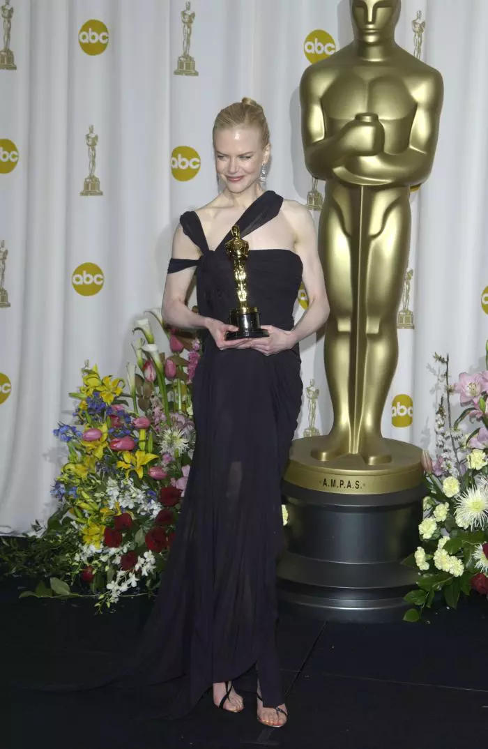 Oscar 2003, rochie Jean Paul Gaultier