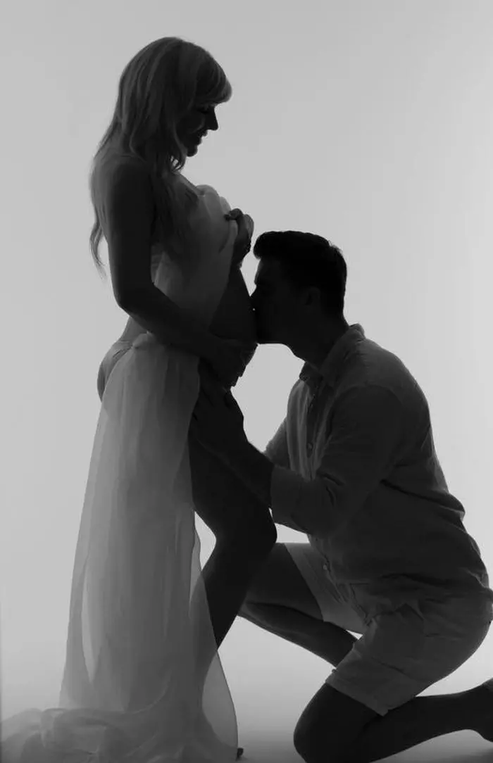 Elena Udrea insarcinata 3