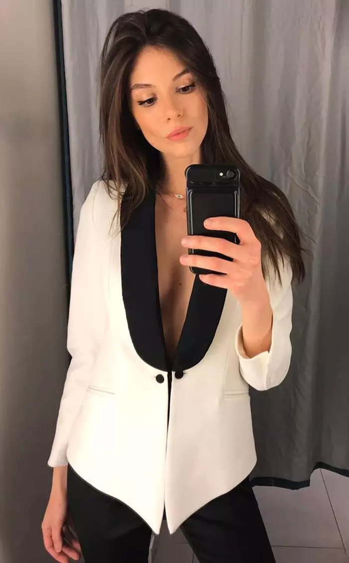 Delia Tudose, iubita lui Vali Bărbulescu de la Ferma