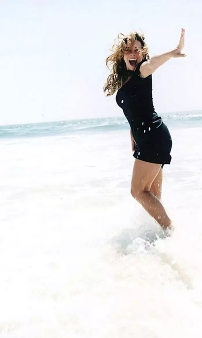 Mariah Carey a slăbit enorm după operația de gastric sleeve. Așa arată artista acum