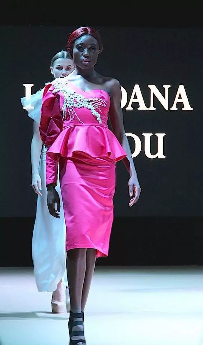 Rochii pentru vara Mahnoor