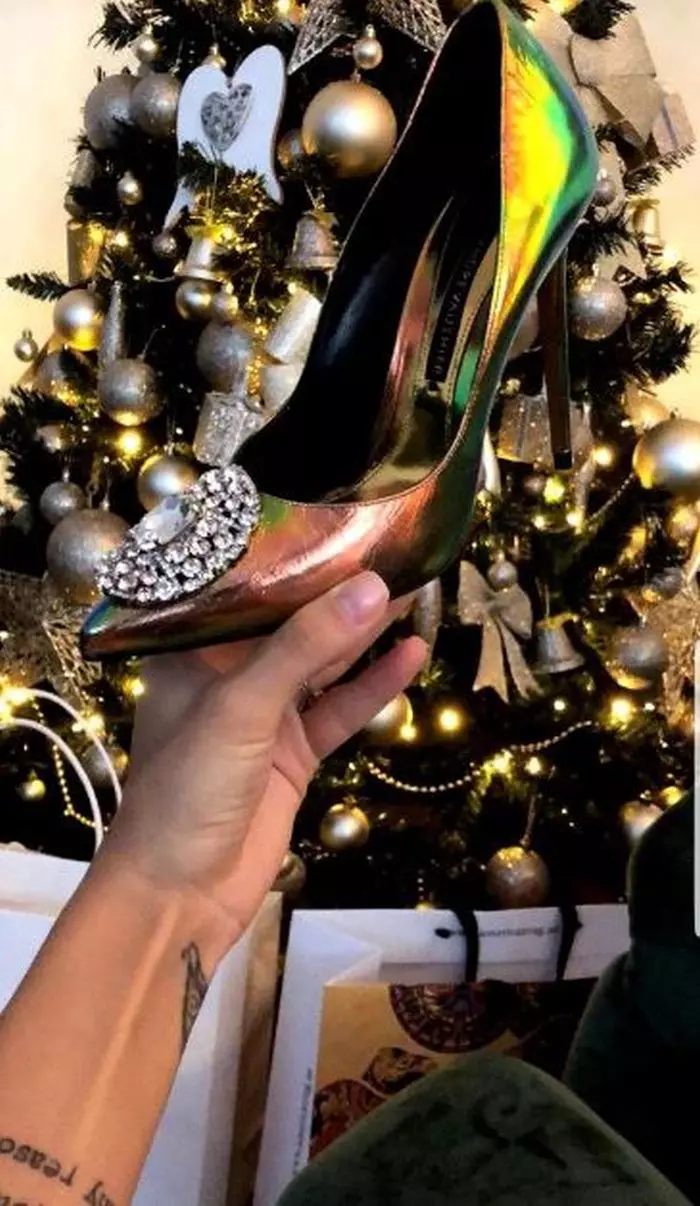 Cadou de Craciun pentru Adelina Pestritu