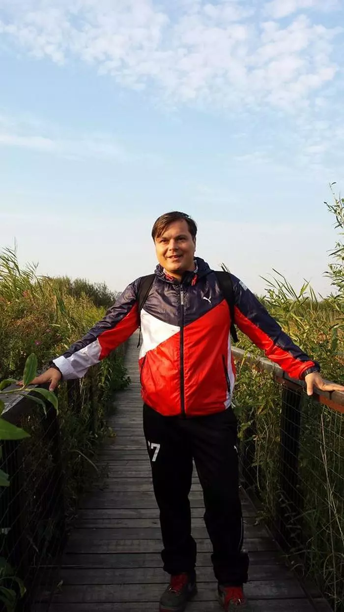 Domnul Problemă - Bogdan Tașcău