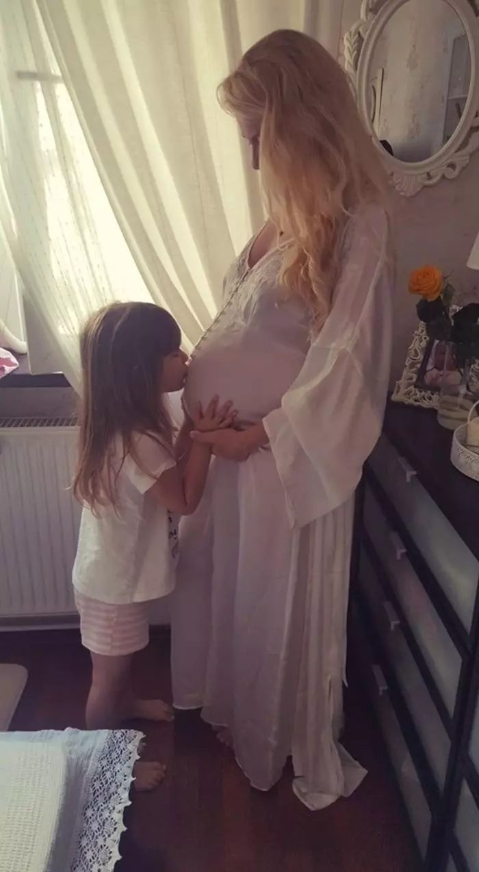 Ianna Novac  și fiica ei, Erika