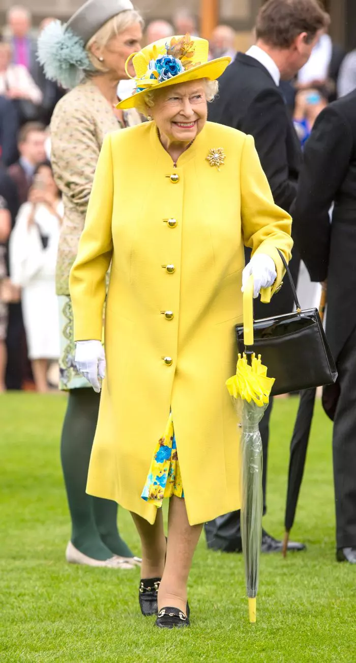 Garden party la Palatul Buckingham.