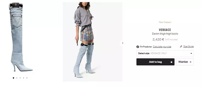 Cizmele sunt marca Versace.