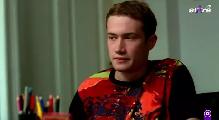 Mihai Bendeac cu păr