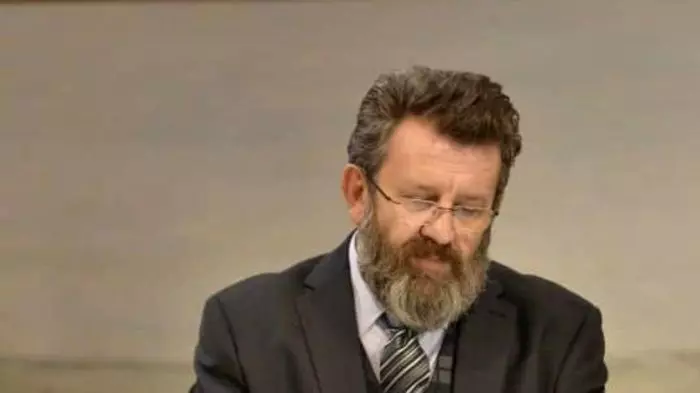 Adrian Titieni are 56 de ani