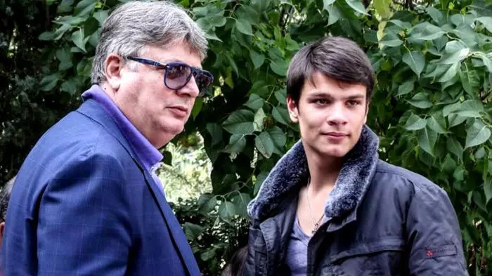 Mario și tatăl său, Gino Iorgulescu