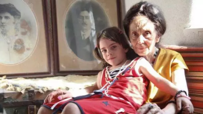 Adriana Iliescu și Eliza. Foto Kanal D