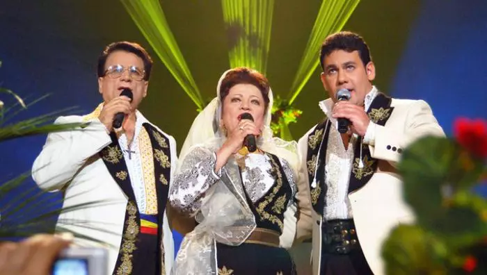 Maria Ciobanu, Ion Doănescu și fiul lor, Ionuț Dolănescu