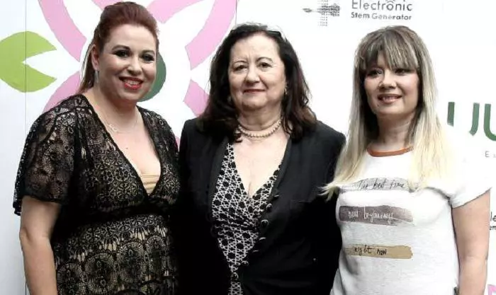 Oana-Catinca-si-Mioara-Roman