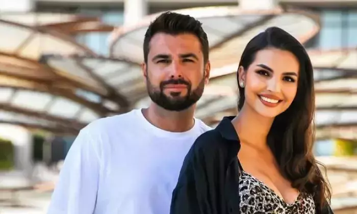 adi-mutu-si-sandra