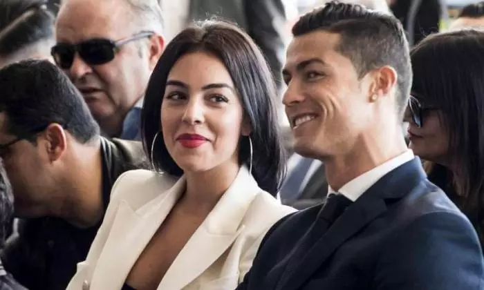 ZDJiMWVkMTY3YjBlMWJhODExZTA4MTcwNzU5.thumb_