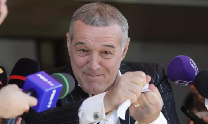gigi becali costume