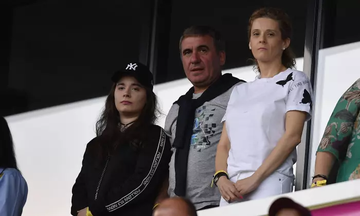 hagi si familia sa