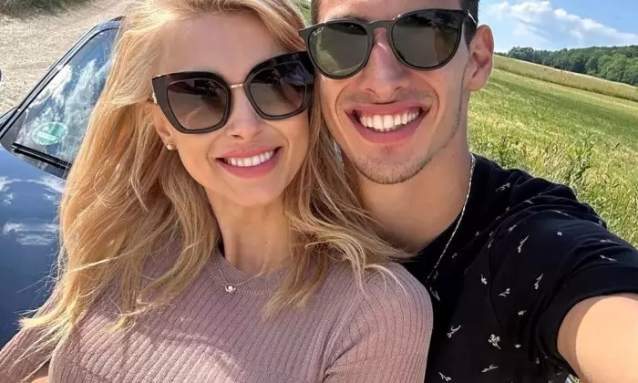 victor cornea si andreea balan tv
