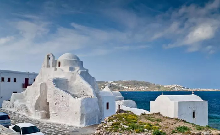 Mykonos, o destinaţie inedită 1