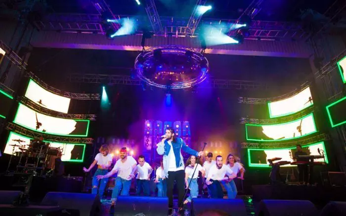 Gina Pistol alături de Smiley la concertul de la "Arenele Romane"