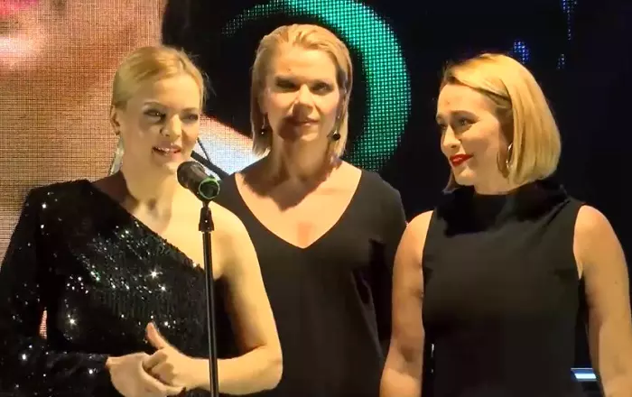 Lavinia Petrea, Andreea Marinescu, Andreea Esca