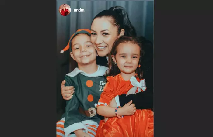 Andra, Eva și David