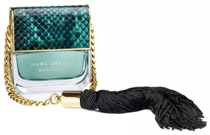 Apă de  parfum Divine  Decadence,  341 lei, Marc Jacobs