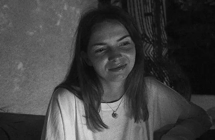 8cine-este-iubita-lui-Tudor-Chirila