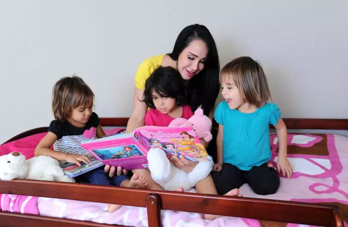 Nadya Suleman a nascut 8 copii deodata