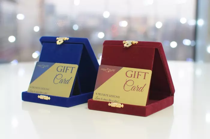 Gift card cu lecții de dans la studioul Arthur Murray
