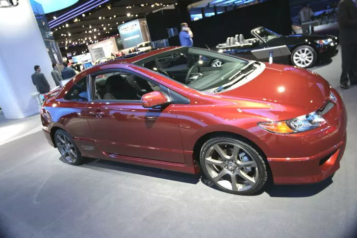 Honda__Civic_picnik.jpg