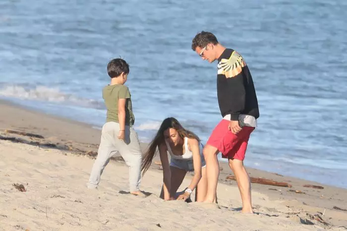 Orlando Bloom, fiul Flynn Christopher Bloom și noua iubită