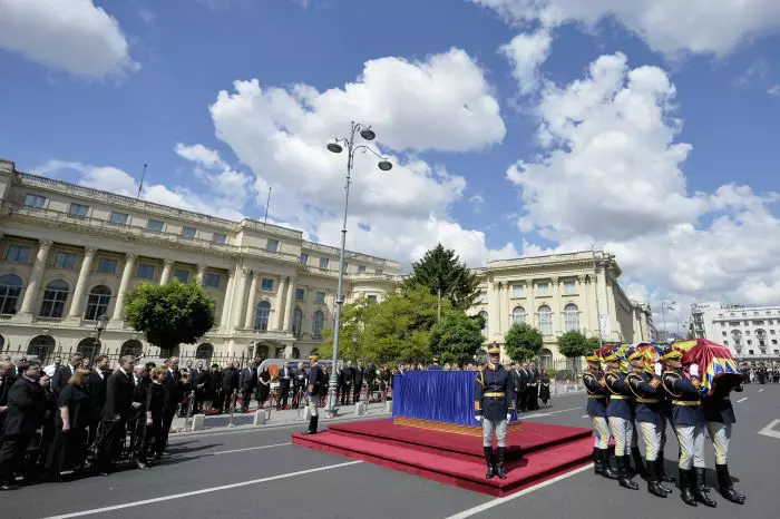 Funeraliile Reginei Ana a României.
