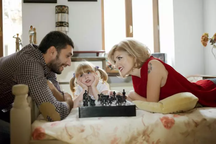 Dragoș Bucur, Dana Nălbaru și Sofia, în 2011. Foto VIVA!