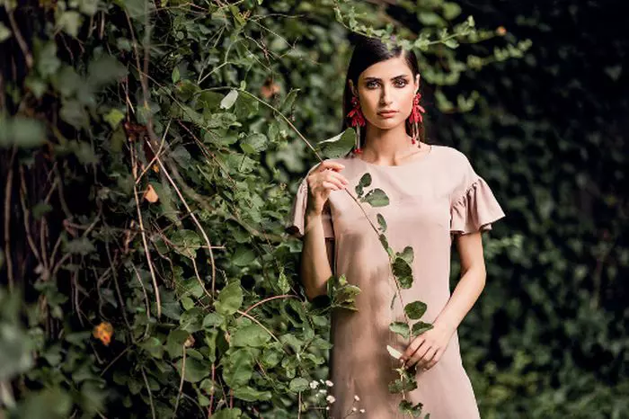 Rochie premium nude din viscoză, 399 lei