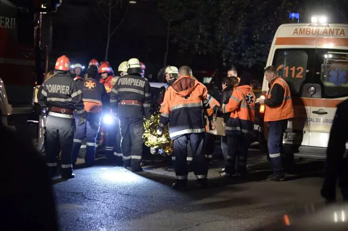 EXPLOZIE - MORTI - BUCURESTI - CLUBUL COLECTIVEXPLOZIE - MORTI -