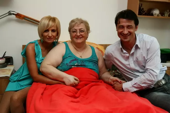 daniela impreuan cu mama ei