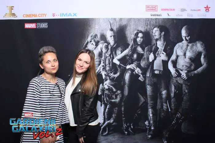 Sasha Borona & prietena