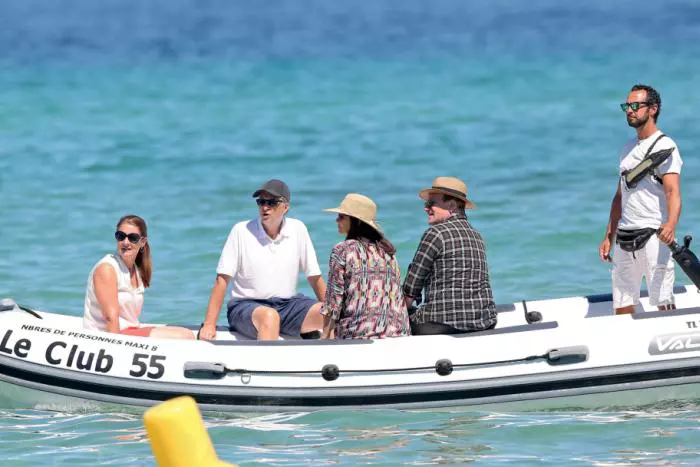 Bono și Bill Gates împreună cu soțiile lor