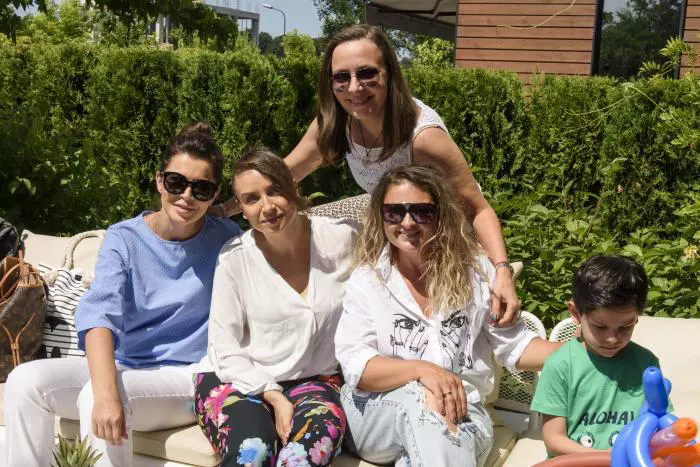 Simona Patruleasa, Adina Halas, Roxana Iliescu, Luana Danet si Serghei Halas Hugeanu
