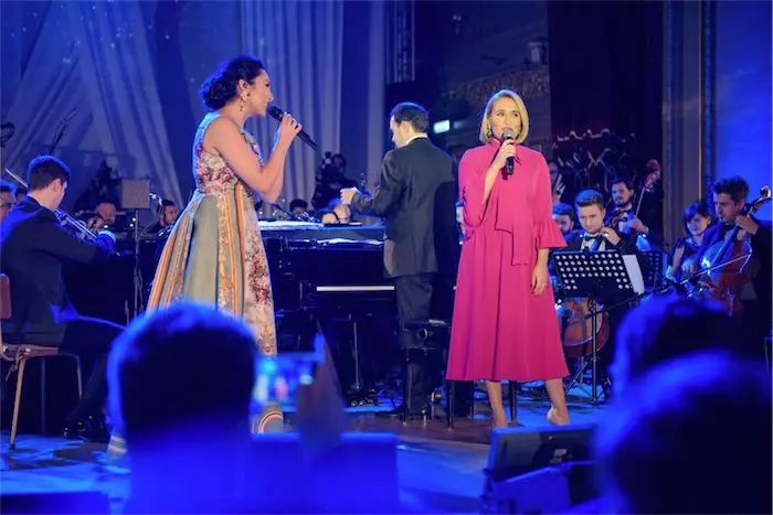 Andra şi Andreea Esca la concertul "Andra for Hope"