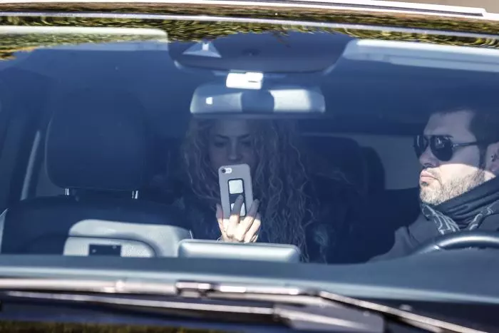 Shakira şi Pique, după întoarcerea de la un control medical