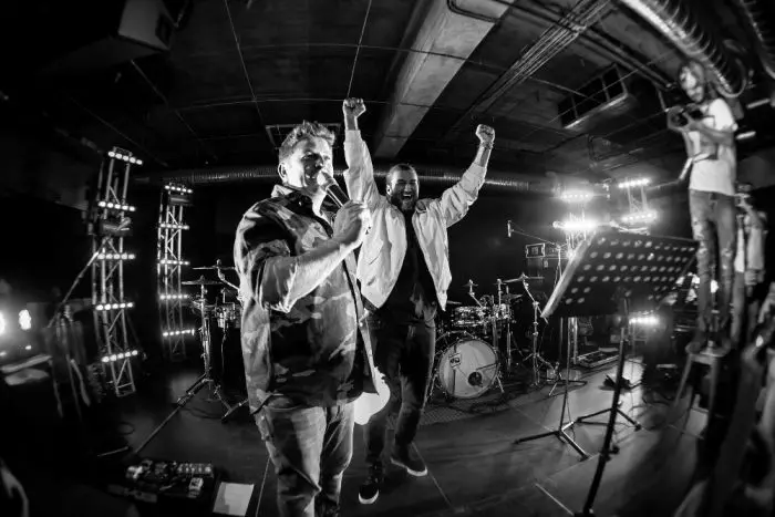 Smiley şi petrecerea de lansare s albumului "Confesiune"