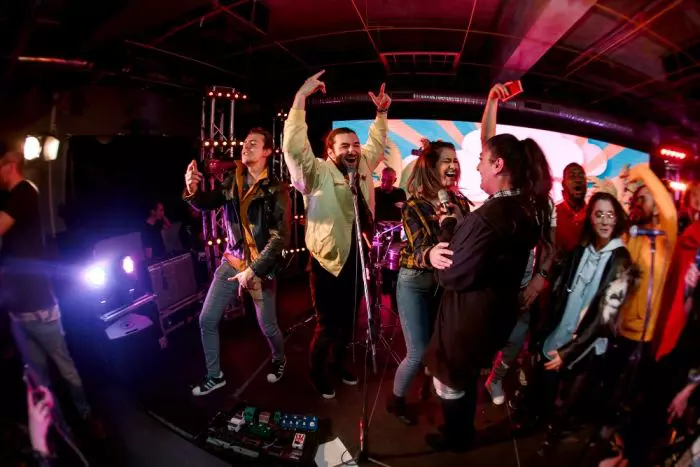 Smiley şi petrecerea de lansare s albumului "Confesiune"